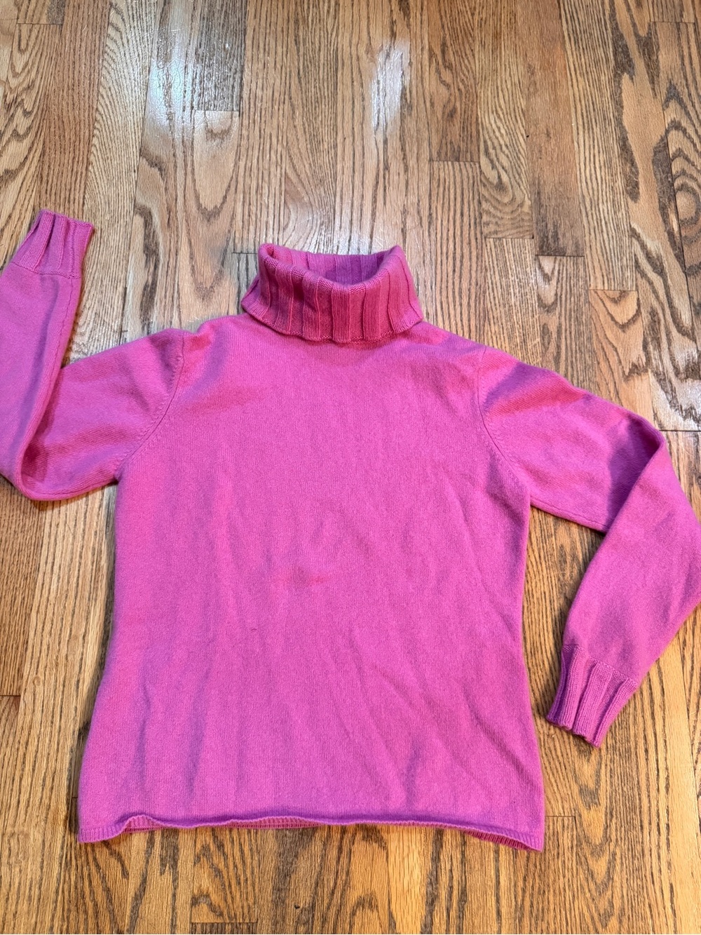 Cashmere Pink Turtleneck Sweater - Classic Knit